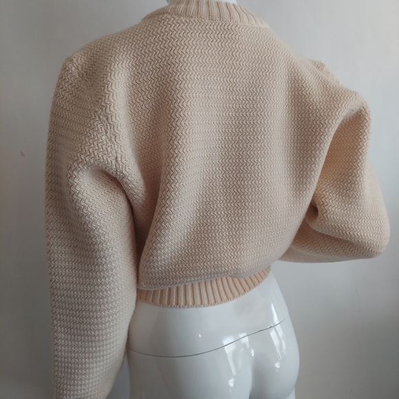 Alaía Knitted Wool Cropped Top Sweater - Picture 6 of 13